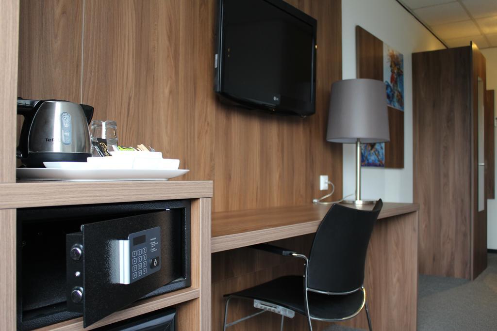 City Hotel โอส ภายนอก รูปภาพ